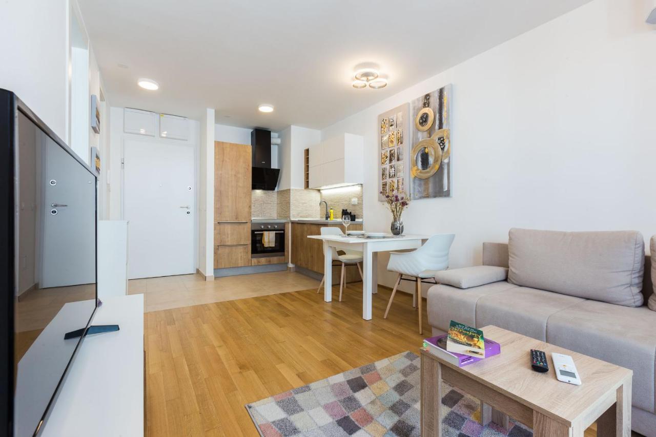 Tanja Modern Apartment With Balcony And Parking Garage Zadar Dış mekan fotoğraf